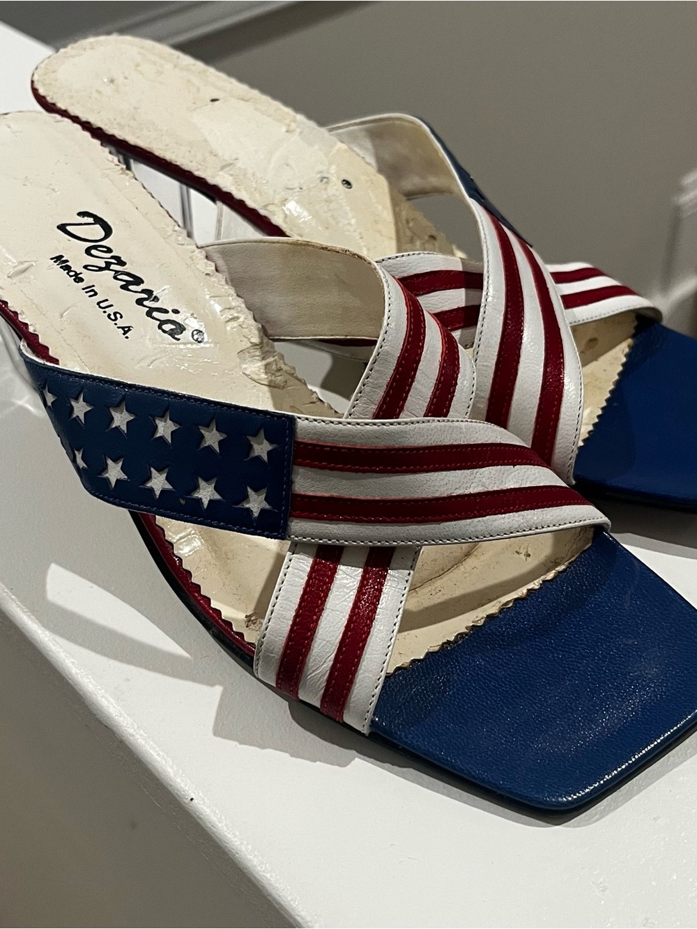 Vintage Patriotic Crisscross Sandals - American Flag - Square Toe USA